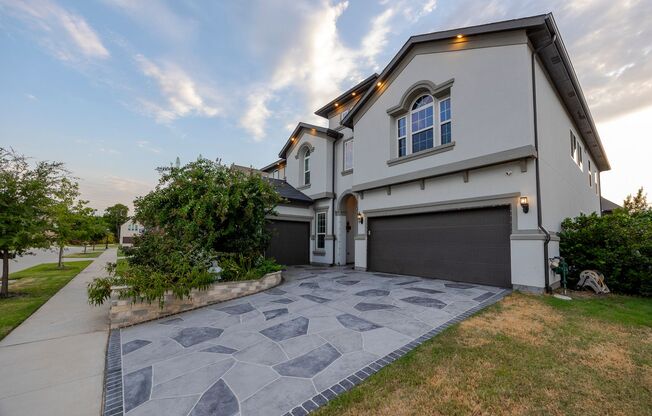 Welcome to 10081 Oxbow Ave, an impressive two-story residence located in the heart of Frisco.