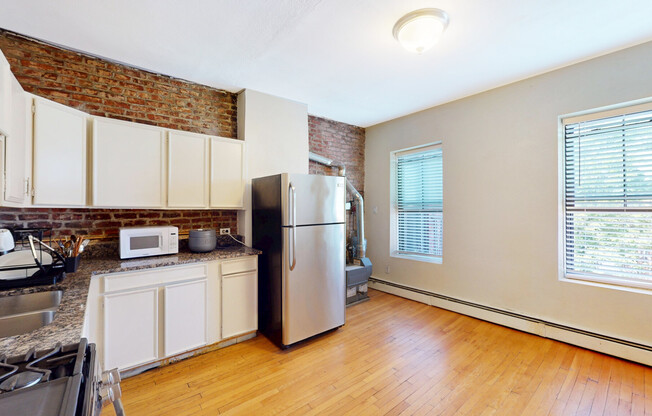 88 Hammond St