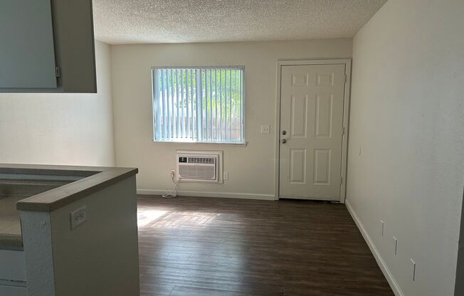 1 bed, 1 bath, 510 sqft, $1,145, Unit 446-2