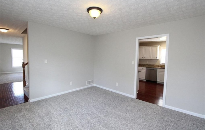 201 GARRISON DR
