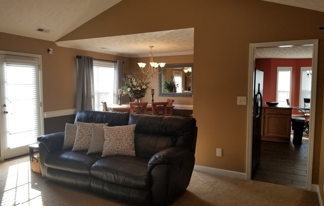 3 beds, 2 baths, $1,800