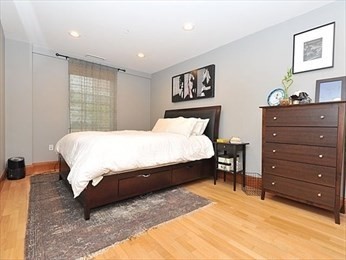 1 bed, 1 bath, 689 sqft, $2,600, Unit 11