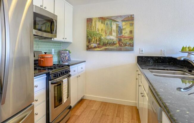 Spacious & bright 3 bedroom 2 bath home in San Mateo, double car garage, amenities