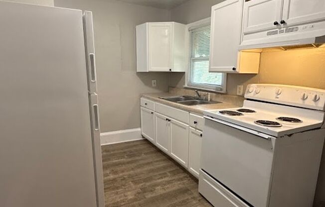 4 Bed 1 Bath in Atlanta!