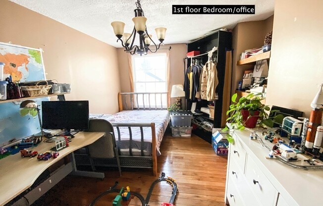 4 beds, 2.5 baths, 2,050 sqft, $3,750, Unit 101