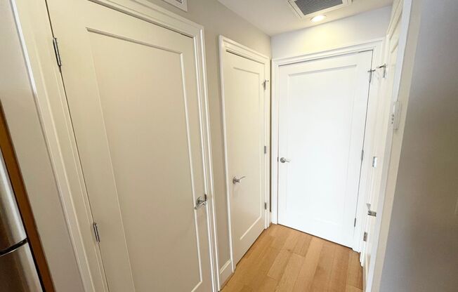 Studio, 1 bath, $2,400, Unit 710