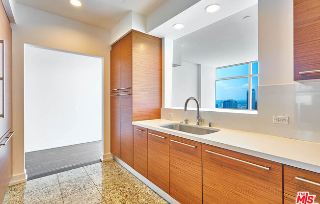 2 beds, 2 baths, 1,580 sqft, $6,695, Unit 35I