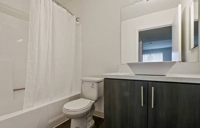 Alon Apartments in Castle Heights