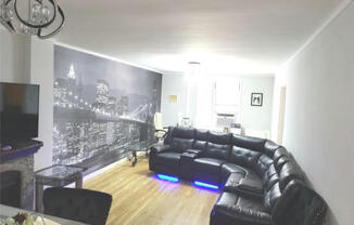 2 beds, 1 bath, $2,900, Unit 109