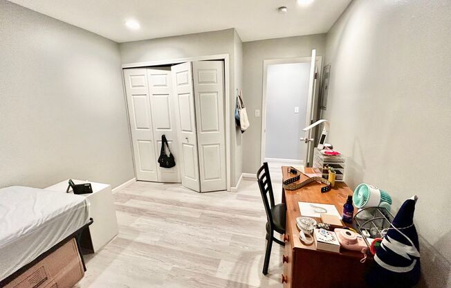 2 beds, 1 bath, 768 sqft, $2,380, Unit 109