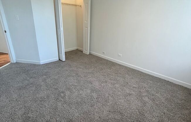 2 beds, 1 bath, 900 sqft, $1,195, Unit WL 306