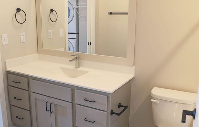 1 bed, 1 bath, 681 sqft, $1,500, Unit 212