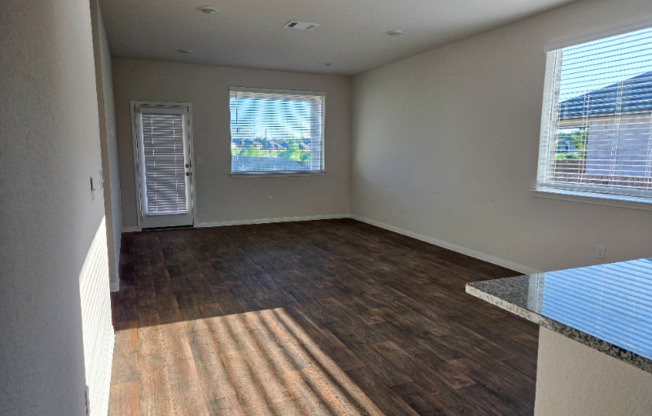 109 BRODY LN