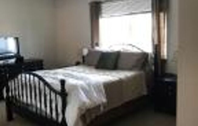 2 beds, 2 baths, $1,300, Unit Apt #1