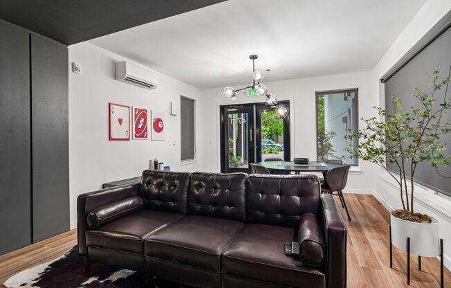 Studio, 1 bath, 250 sqft, $1,204, Unit 102
