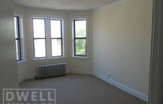 1530 N Kedzie Ave