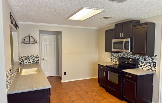 Meadow Lake 2-Story Home