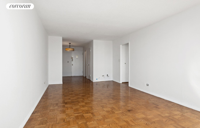 3333 Henry Hudson Pkwy #12A