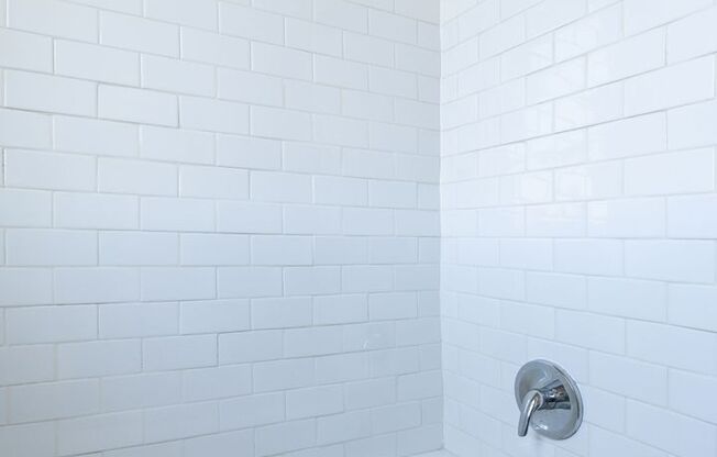 1 bed, 1 bath, 550 sqft, $1,375, Unit D4