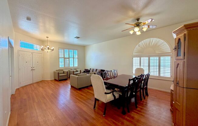 4 beds, 2.5 baths, $2,350