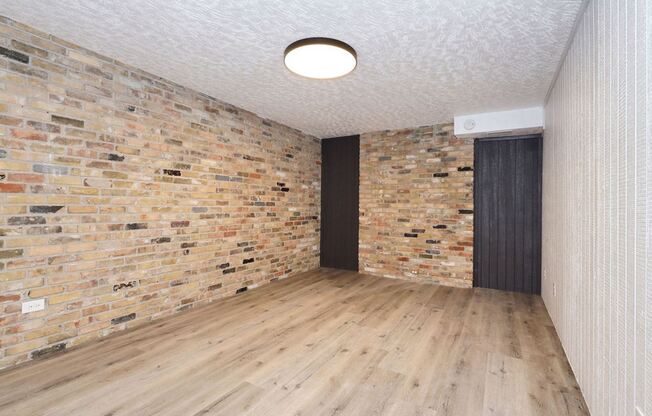 1165 Edgewood Drive