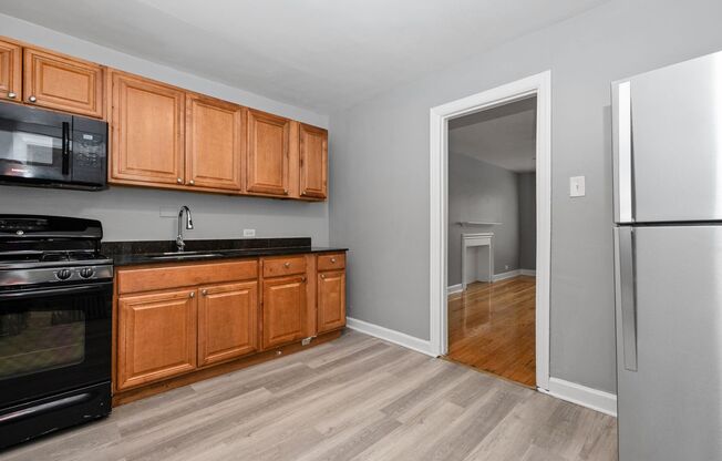 1 bed, 1 bath, $1,050, Unit 5620 - 1F