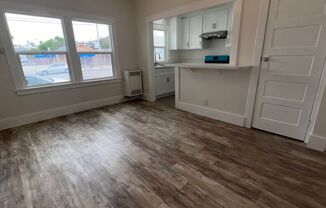 Studio, 1 bath, 300 sqft, $1,450, Unit 105