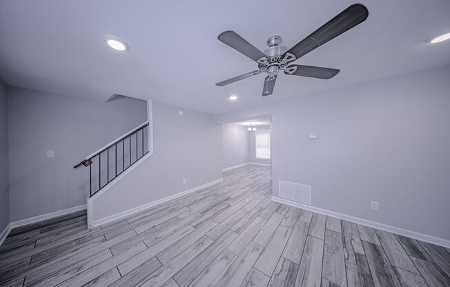 4 beds, 2.5 baths, 1,500 sqft, $2,100, Unit 644FPL