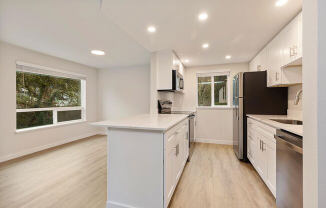 2 beds, 2 baths, 1,092 sqft, $2,995, Unit 37