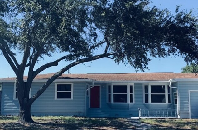 5024 Emerson Avenue South - 1