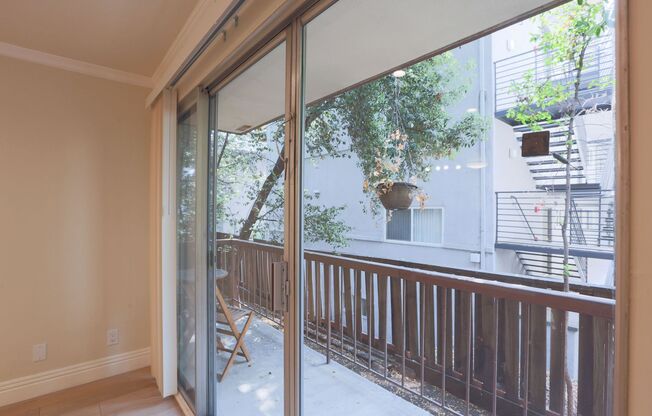 375 Bellevue Avenue