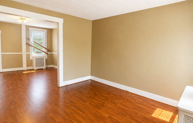Spacious Baltimore Rowhome with Finished Basement & In-Home Laundry