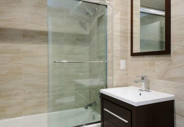 207 W 115 ST