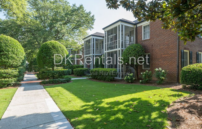 55 DELMONT DR
