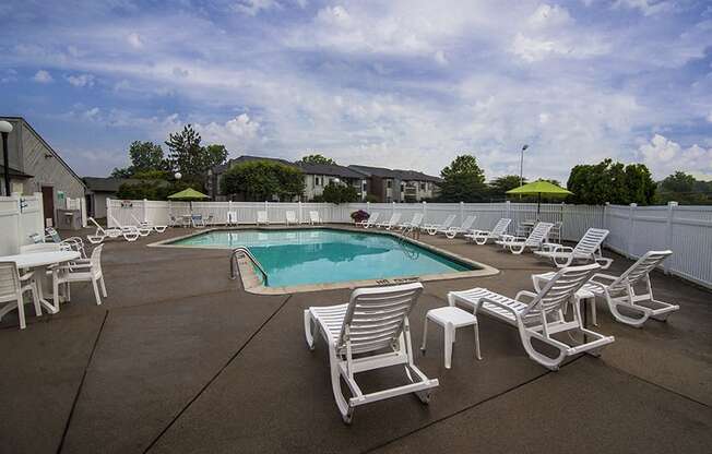 Heated Pool and Sundeck at Three Oaks Apartments in Troy, 48098