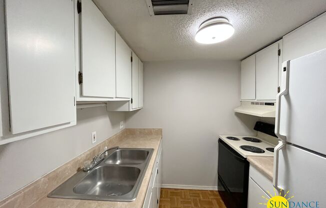 1 Bedroom Ground Floor Unit in Niceville!