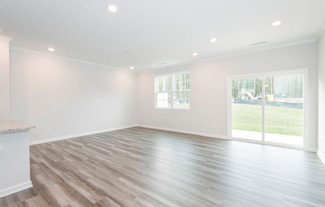 Beautiful 3 Bedroom 2.5 Bathroom Townhome Located in Downton Square, Holly Springs! Available July 10th!