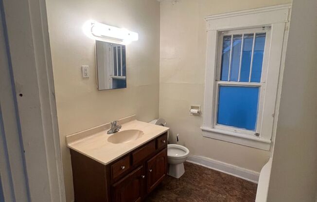 816 AURORA AVE