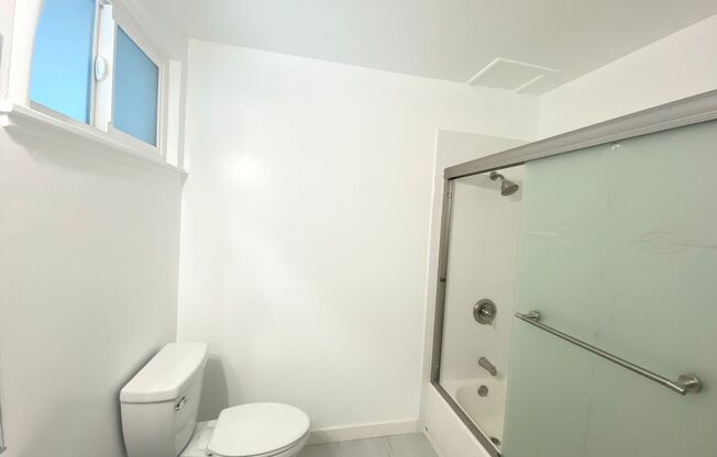 1 bed, 1 bath, $1,750, Unit 4