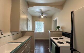 $500 Off 1st Month Lease Signing Bonus, Limited Time Only at Villa Marquise!