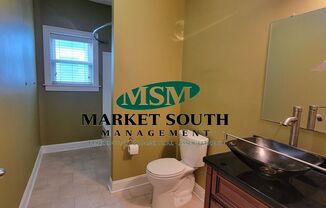 3 beds, 2 baths, $3,100