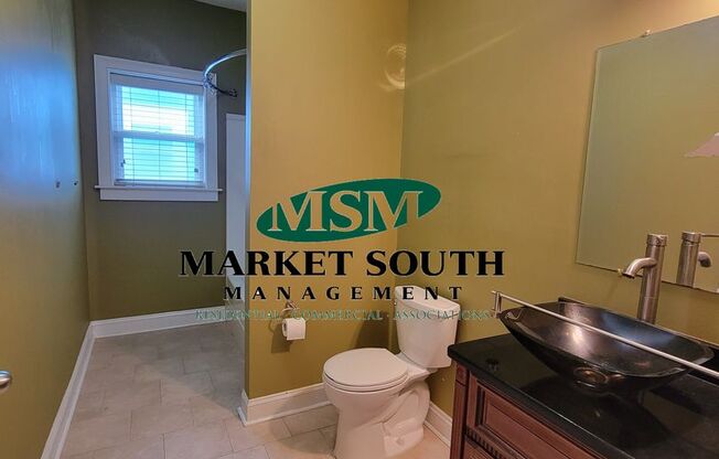 3 beds, 2 baths, $3,100