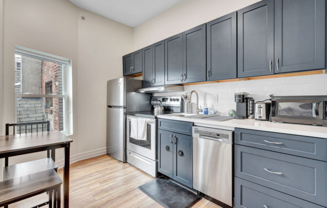 1 bed, 1 bath, 565 sqft, $1,399, Unit 103