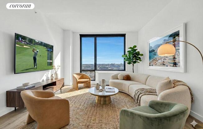 1 bed, 1 bath, $2,815, Unit 713W