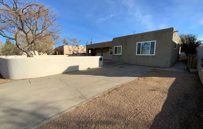 Luxury Single Story 3 Bedroom Home Available Near UNM!