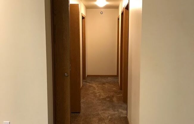 3 beds, 2 baths, 1,232 sqft, $1,375, Unit 615-113