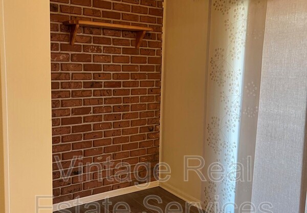 1303 83 AVE N