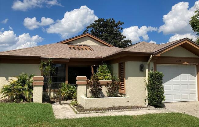2598 SHADYBRANCH DR