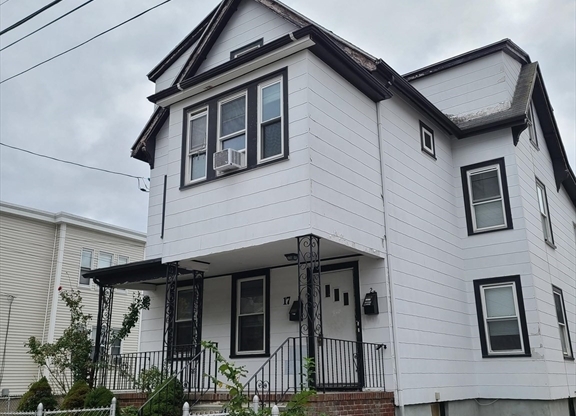 17 STEARNS ST