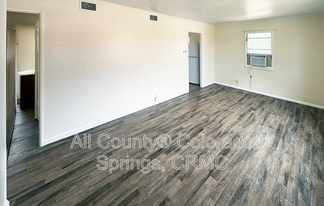 607 BROOKSHIRE AVE